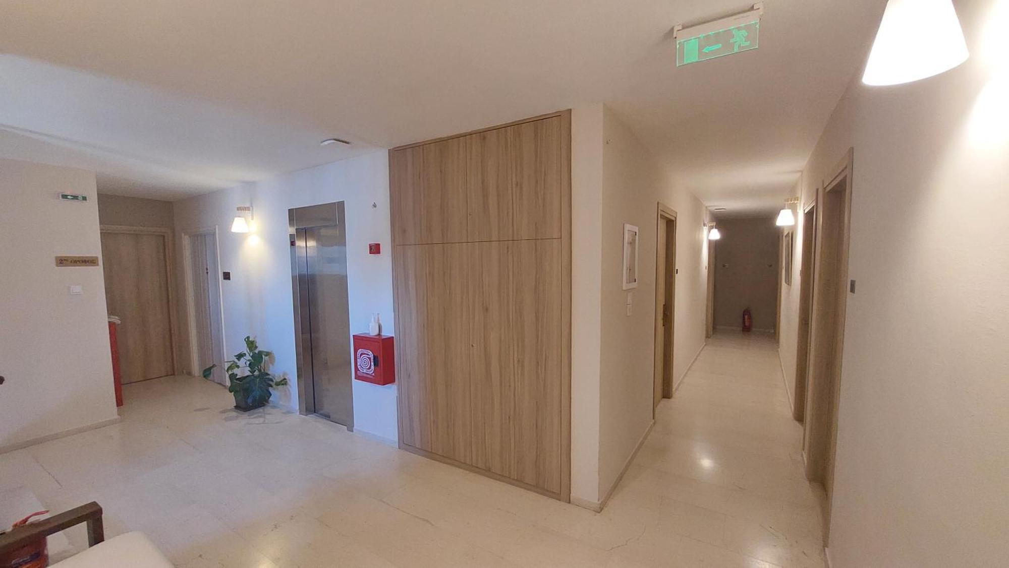 Hotel Avra เปรเวซา ภายนอก รูปภาพ