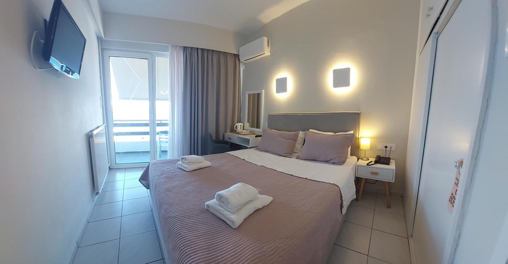 Hotel Avra เปรเวซา ภายนอก รูปภาพ